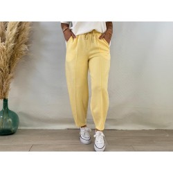 Pantalón sport amarillo