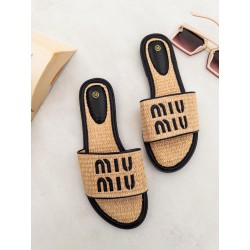 Palas Miu (blancas y negras)