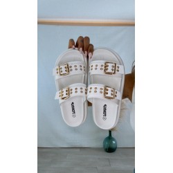 Sandalias hebilla blanca