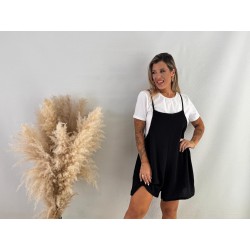 Mono con camiseta negro