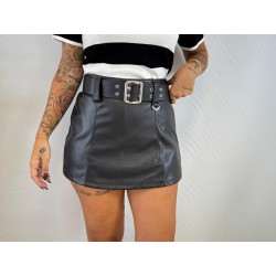 Falda pantalón polipiel...