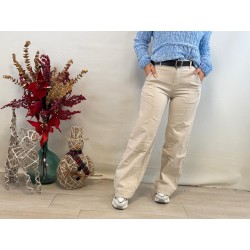 Vaquero cinturón beige