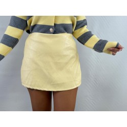 Falda pantalón polipiel...