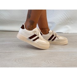 Zapatillas rayas marrones