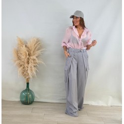 Pantalón cargo solapa gris