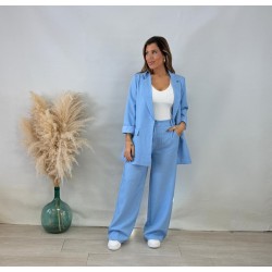 Traje chaqueta celeste