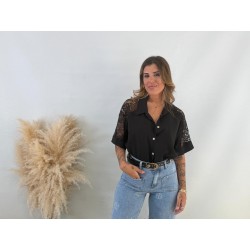Camisa encaje negra