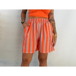 Bermuda rayas naranja