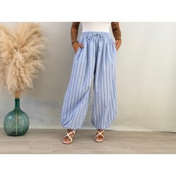 Pantalón rayas globo celeste