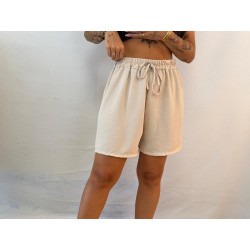 Bermuda corta beige