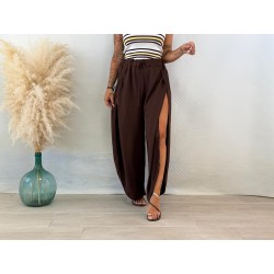 Pantalón apertura marrón