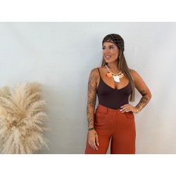 Body licra marrón