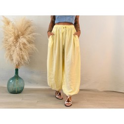 Pantalón jogger amarillo