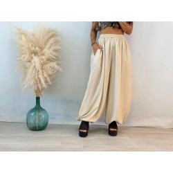 Pantalón jogger botones beige