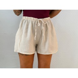 Pantalón corto beige
