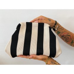 Bolso rayas negro