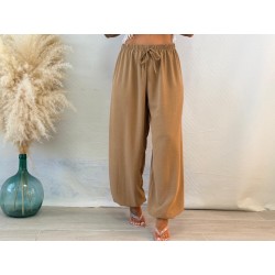 Pantalón jogger fino camel