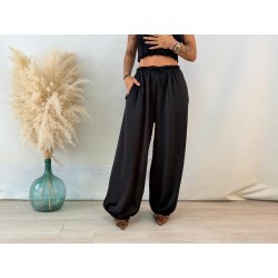 Pantalón jogguer raso negro
