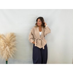 Gabardina corta beige