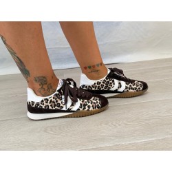 Zapatillas leopardo