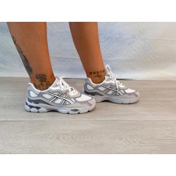 Zapatos ACS gris