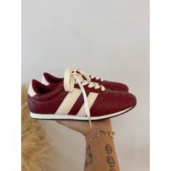 Zapatillas retro burdeos