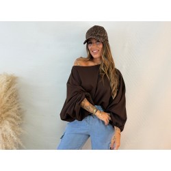 Camiseta hombro caída marrón