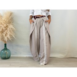 Pantalón rayas beige