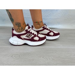 Zapatillas burdeos N