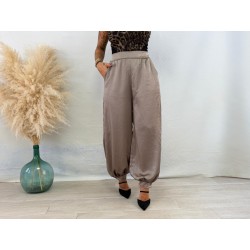 Pantalón satinado jogguer...