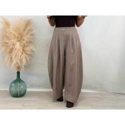 Pantalón pinza taupe