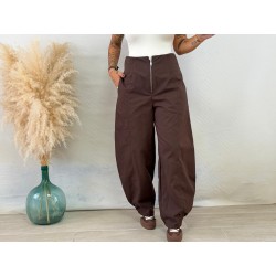 Pantalón cremallera marrón