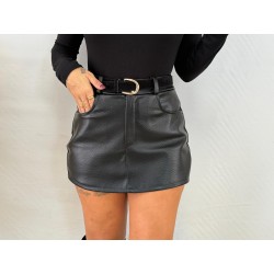 Falda pantalón polipiel mini