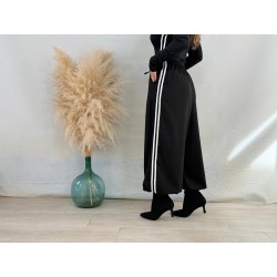 Pantalón jogger rayas